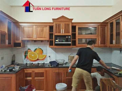 Tủ bếp gỗ gõ 04