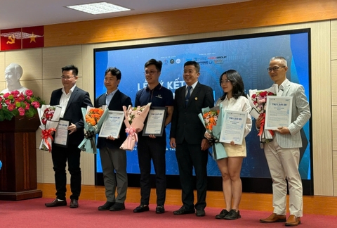 (MOU)  KHOA XÂY DỰNG - TRƯỜNG ĐẠI HỌC CÔNG NGHỆ KỸ THUẬT TP.HCM VÀ CÔNG TY TNHH VIETNAM METAL HARDWARE