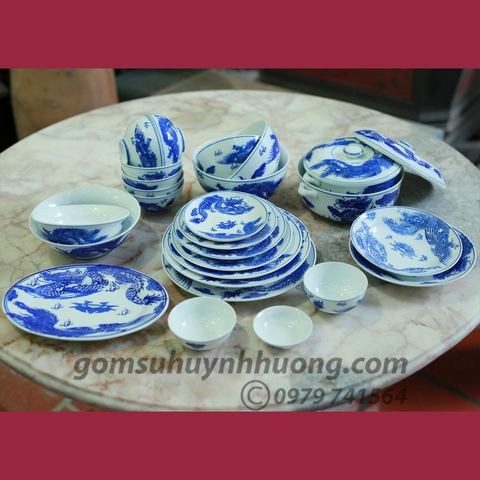 Bộ đồ ăn Rồng