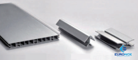 Diềm chân nhôm nhựa Aluminum and plastic baseboard trim