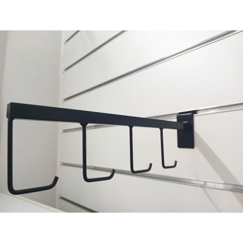 Trưng Bày Cửa Hàng Thể Thao Với Móc 4 râu treo phụ kiện đa năng dài 35cm móc râu treo vợt cầu lông tennis vợt pickleball quần áo | Sports store display