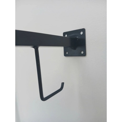 Trưng Bày Cửa Hàng Thể Thao Với Móc treo vợt cầu lông vợt tennis 4 móc râu chất liệu sắt sơn tĩnh điện chống gỉ sét | Sports store display