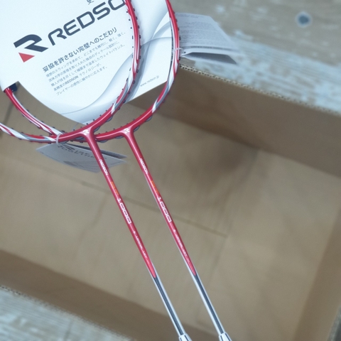 Vợt Cầu Lông Redson AT 1000 Đỏ | Japan Chính Hãng - Mẫu mới 2024