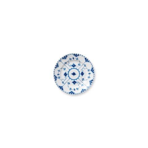 Đĩa Royal Copenhagen, họa tiết Blue Fluted Full Lace 17cm
