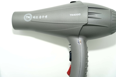 Máy sấy tóc TN4000 công suất 2500W
