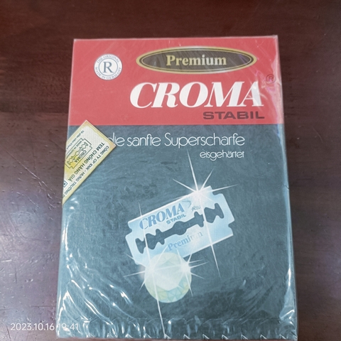 Hộp 200 lưỡi lam