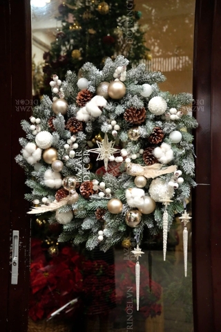 Vòng nguyệt quế PE 60cm Falling Serenity - Tặng kèm dây đèn ngôi sao