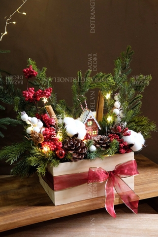 .Centerpiece khay gỗ Return to the Woodland - Tặng kèm dây đèn ngôi sao