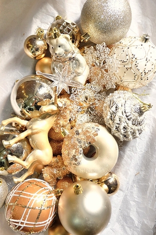 .Hộp 44 quả châu phụ kiện Noël Pearl Gloss - Be đồng cam sữa (Box size M 2 gallon)