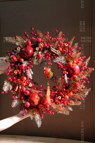 Vòng treo Tết đông đào 