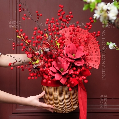 Giỏ mây treo Tết đông đào & mộc lan đỏ 