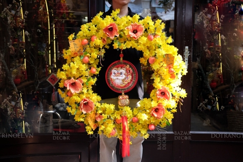 ,Vòng treo Tết mai vàng 