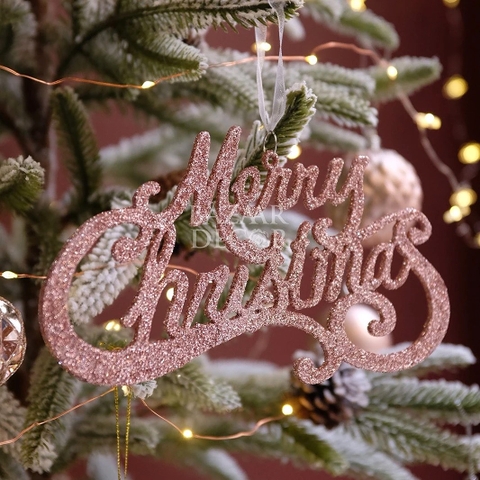 Phụ kiện treo chữ Merry Christmas uốn lượn có nhũ hồng