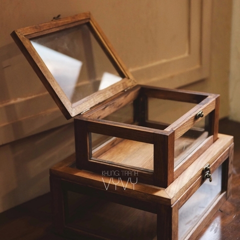 Hộp gỗ tần bì trong suốt kiếng 20x25x11cm