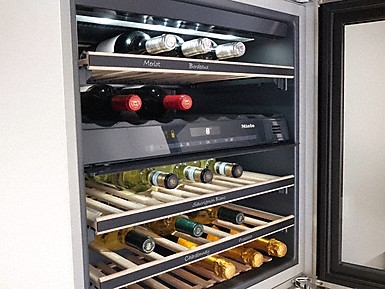 Tủ rượu âm tủ Miele KWT 6322 UG