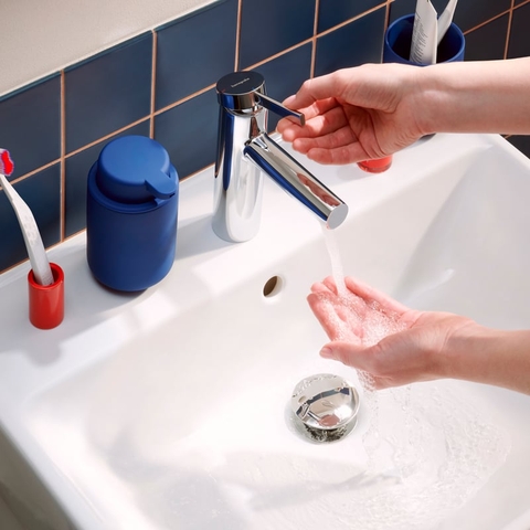 Vòi Rửa Mặt Hansgrohe Zesis S 74720000 Có Rốn Chậu