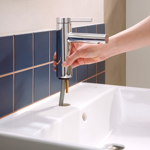 Vòi Rửa Mặt Hansgrohe Zesis S 74720000 Có Rốn Chậu