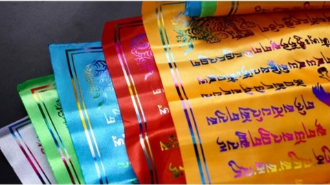 Cờ Lung Ta Màu Đậm_Cuộn 20 Lá