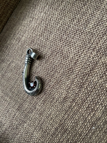 Mặt Đeo TiTan Móc Kim Cang