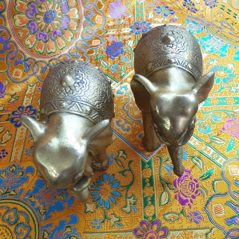 Cặp Voi Nhỏ Khắc Hoa Văn_13x11cm Tượng Phong Thủy