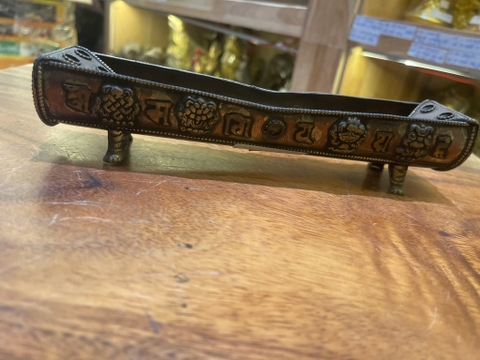 Lư Dài Nhỏ Đỉnh Chùy Khắc Omani_Hàng Thủ Công Nepal_18x9cm