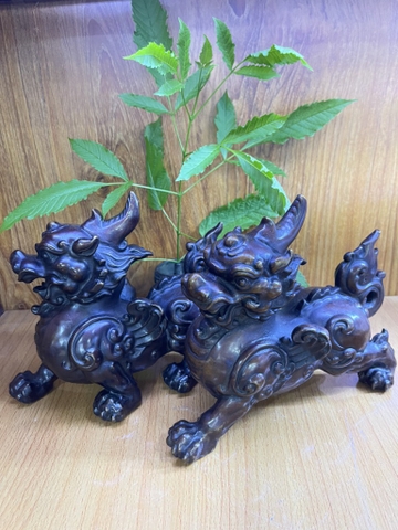 Tỳ Hưu  Chiêu Tài Nâu Cánh-Hai Sừng Nâu Đuôi Lửa-20x21cm-CN4100gr