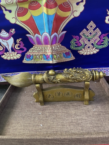 Bút Văn Xương Khắc Rồng 29x13cm-cn 1500gr