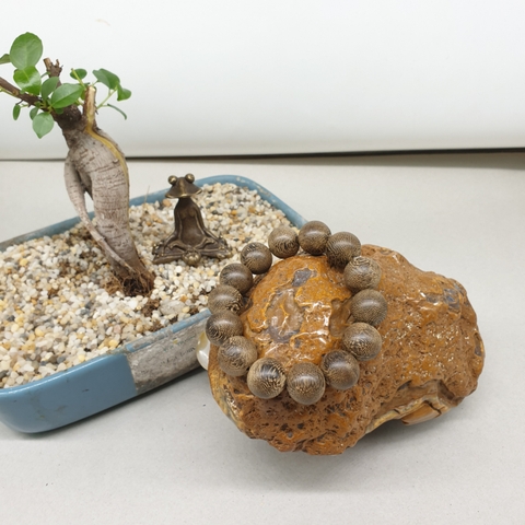 Chuỗi Gỗ Trầm Tóc Tia Dầu Tay_16ly