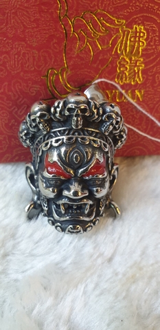 Mặt Đeo Hộ Pháp Mahakala Phẫn Nộ_Chất liệu Titan_36x27mm