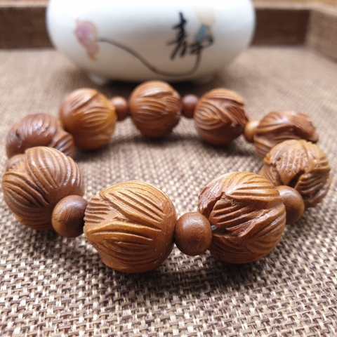 Chuỗi Gỗ Khắc Hoa Sen Đeo Tay_17ly