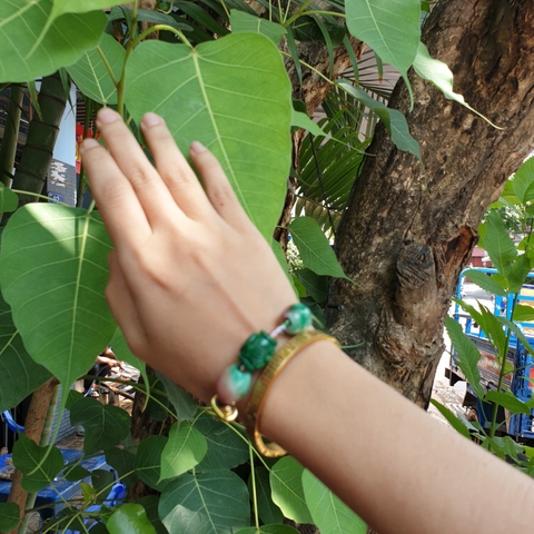 Vòng Lu Thống Đeo Tay_ 20x16cm