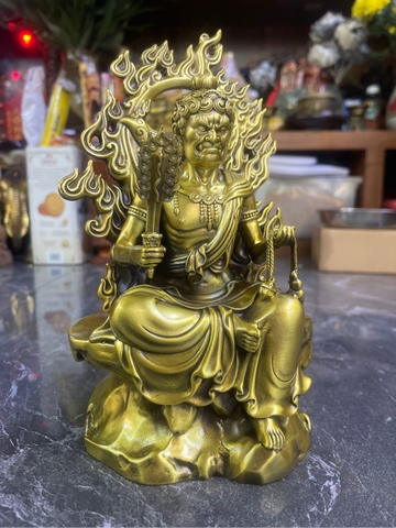 Tượng Bất Động Minh Vương Ngồi_Đồng Vàng-Vòng Lửa-24x14cm-2200 gr