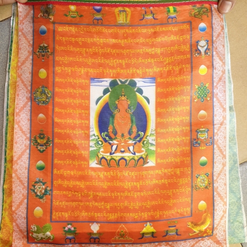Cờ Lụa 8 Cát Tường (10 Lá) Lụa Mỏng Có 8 Món Cát Tường Xung Quanh_28x35cm