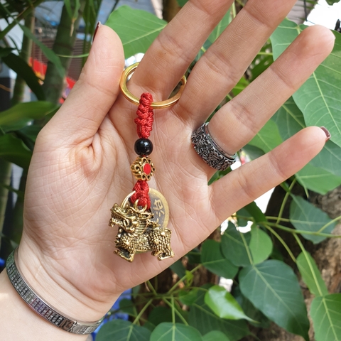 Móc Khóa Tì Hưu Kết Hợp 5 Đồng Xu_9x3cm