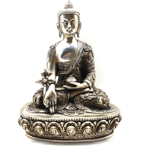 Tượng Phật Dược Sư Áo Khắc Cuộc Đời Phật_Chất liệu Đồng Mạ Bạc_Cao 22cm