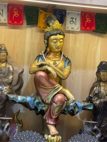 Lư Xông Khói  Quan Âm Đứng Sen 25x12cm
