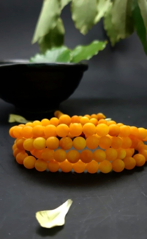 Chuỗi Hổ Phách Thô Vàng_ 6 Ly_108 Hạt