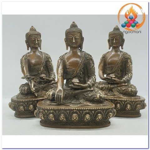 Tượng Phật Tam Tôn (Áo Khắc Cuộc Đời Phật)_Chất liệu Đồng Nâu Dạ Cổ_Cao 22cm