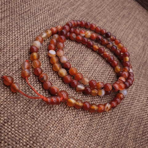 Chuỗi Đá Mã Não Kiểu Koren Đỏ Trắng_ 6 Ly_108 Hạt