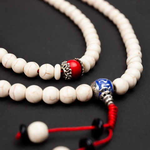 Chuỗi Đá San Hô Trắng_10 Ly_108 Hạt