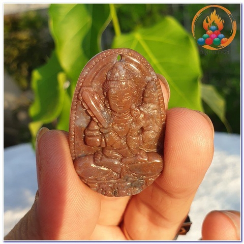 Mặt Phật Bổn Mệnh Hư Không Tạng_Đá Màu Đỏ_49x31mm