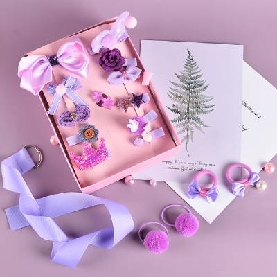 HỘP 18 MÓN PHỤ KIỆN TÓC CHO BÉ HAPPY EVERY DAY
