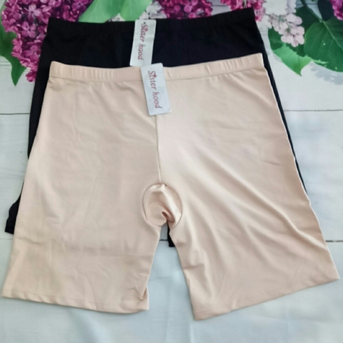 Quần đùi mặc váy sisterhood 055