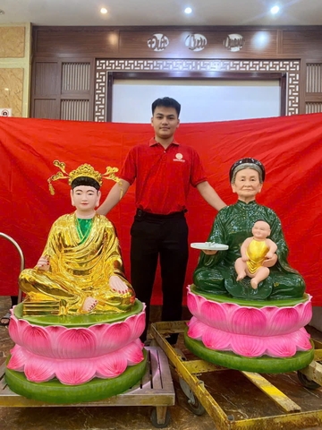Hoàn thiện tượng Kim Hoa Thánh Mẫu và tượng Bà Mụ Bế Em cao 1m07