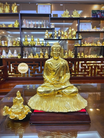 Phật thích ca ngồi rơm dát vàng