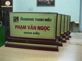 Biển Giám Đốc Ngân Hàng
