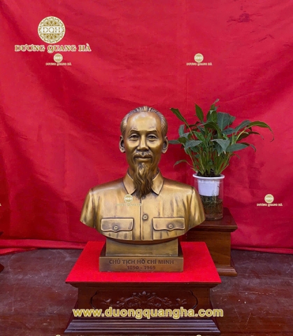 Bác hồ bán thân 50cm