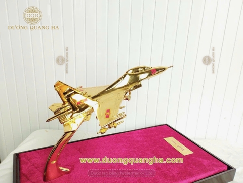 Mô hình khí tài quân đội duyệt binh A80 được đúc đồng Dương Quang Hà Chế Tác