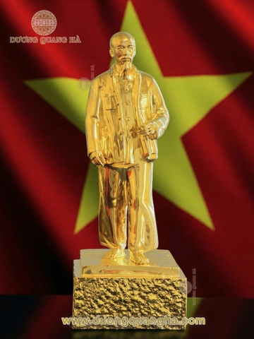 Bác Hồ Về Thăm Quê Dát Vàng