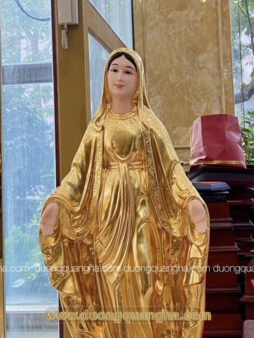 Tượng đức mẹ công giáo